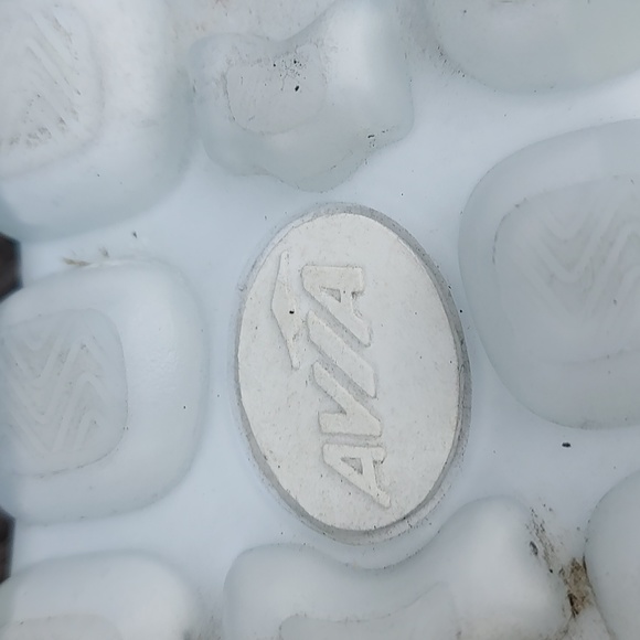 Avia Running Shoes - Picture 9 of 10